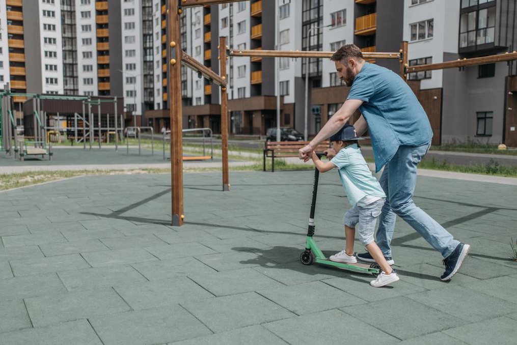 Read more about the article Как выбрать колёса для детского самоката: советы и рекомендации