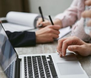 Read more about the article Аналитика сайта детских самокатов: что проверять и как читать отчёты